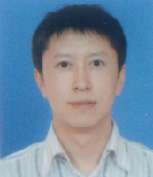 吴坚 照片