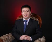 温善鹏 照片