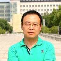 王刚 照片