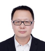 王清岩 照片
