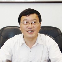 于建群 照片