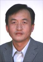 何立东 照片