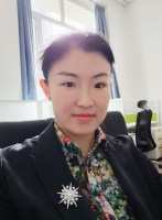 杨华 照片