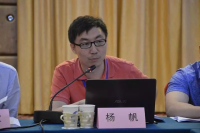 杨帆 照片