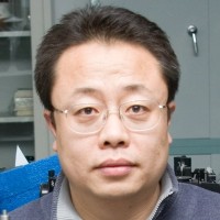 周强 照片