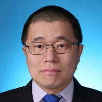 赵岩 照片