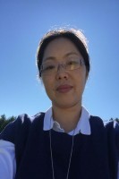 黄俏梅 照片