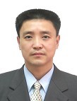 黄志 照片