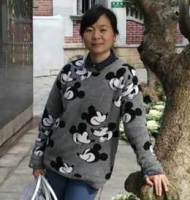 梁英 照片