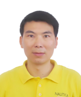 吴启辉 照片