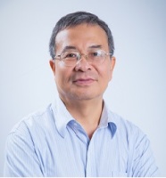 郑佳春 照片