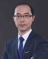 顾益 照片