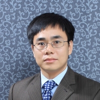何志勇 照片