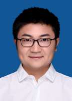 吴亦波 照片