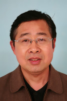 王中华 照片