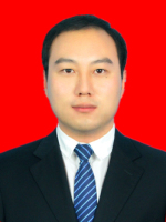 朱乾龙 照片