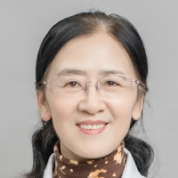 曹燕 照片
