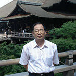 曾向潮 照片