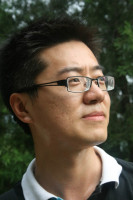 岳业鹏 照片