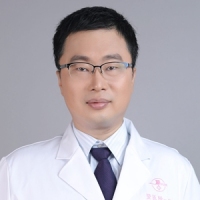弓健 照片