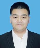 胡云龙 照片