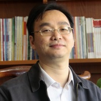 黄伟力 照片