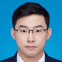 杨宇森 照片