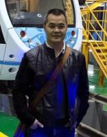 李伟华 照片