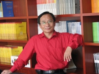 李伯侨 照片