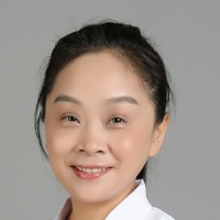 李平 照片