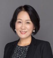 李爱芬 照片