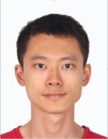 李闻哲 照片