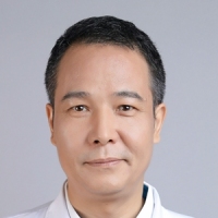 李震东 照片