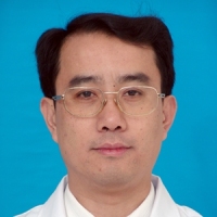 赖仁发 照片