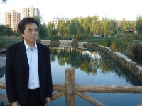 张明国 照片
