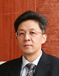 谭跃 照片