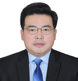 王华东 照片