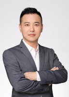 杨尚铭 照片