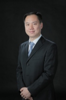 阳翼 照片