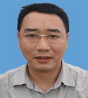 周宏 照片