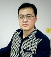 王守锋 照片
