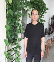 李建春 照片