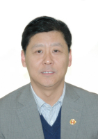 陈廷 照片