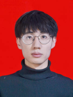 李响 照片