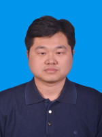 秦峰 照片