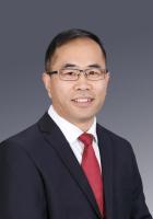 陈彦 照片