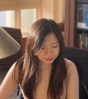 陈绮 照片