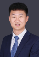 丁川 照片