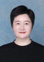 邓莹莹 照片