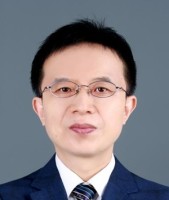 丁嵘 照片